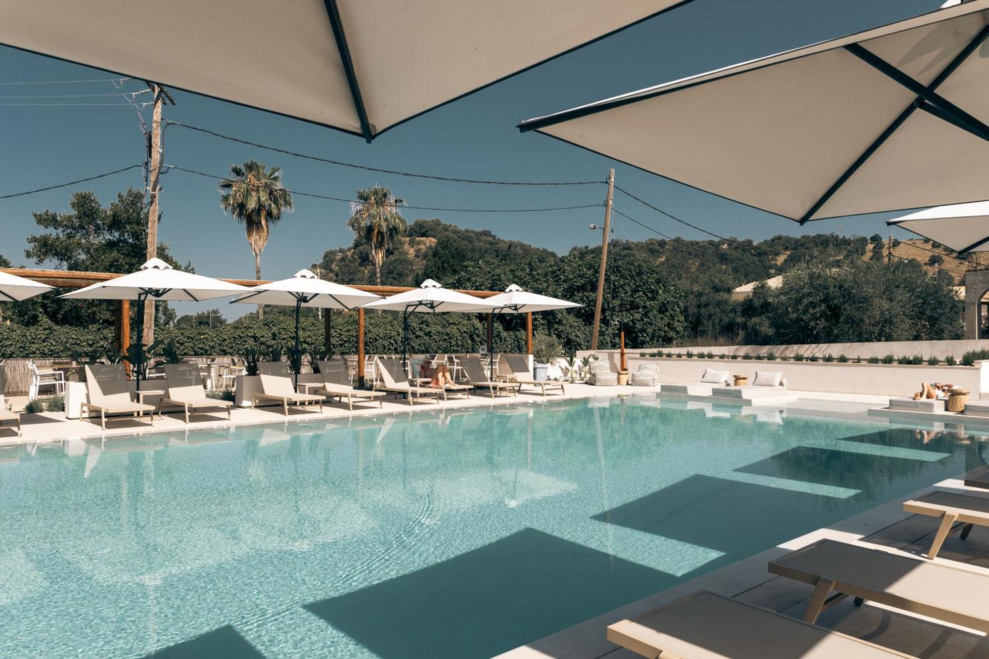 Sivota Hotel Bagian luar foto