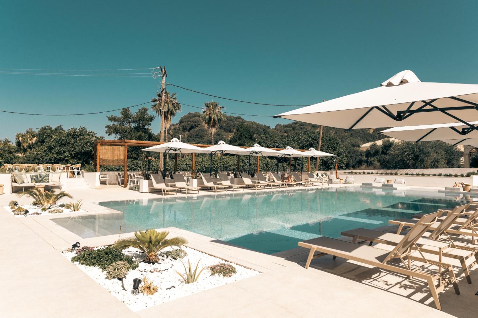 Sivota Hotel Bagian luar foto