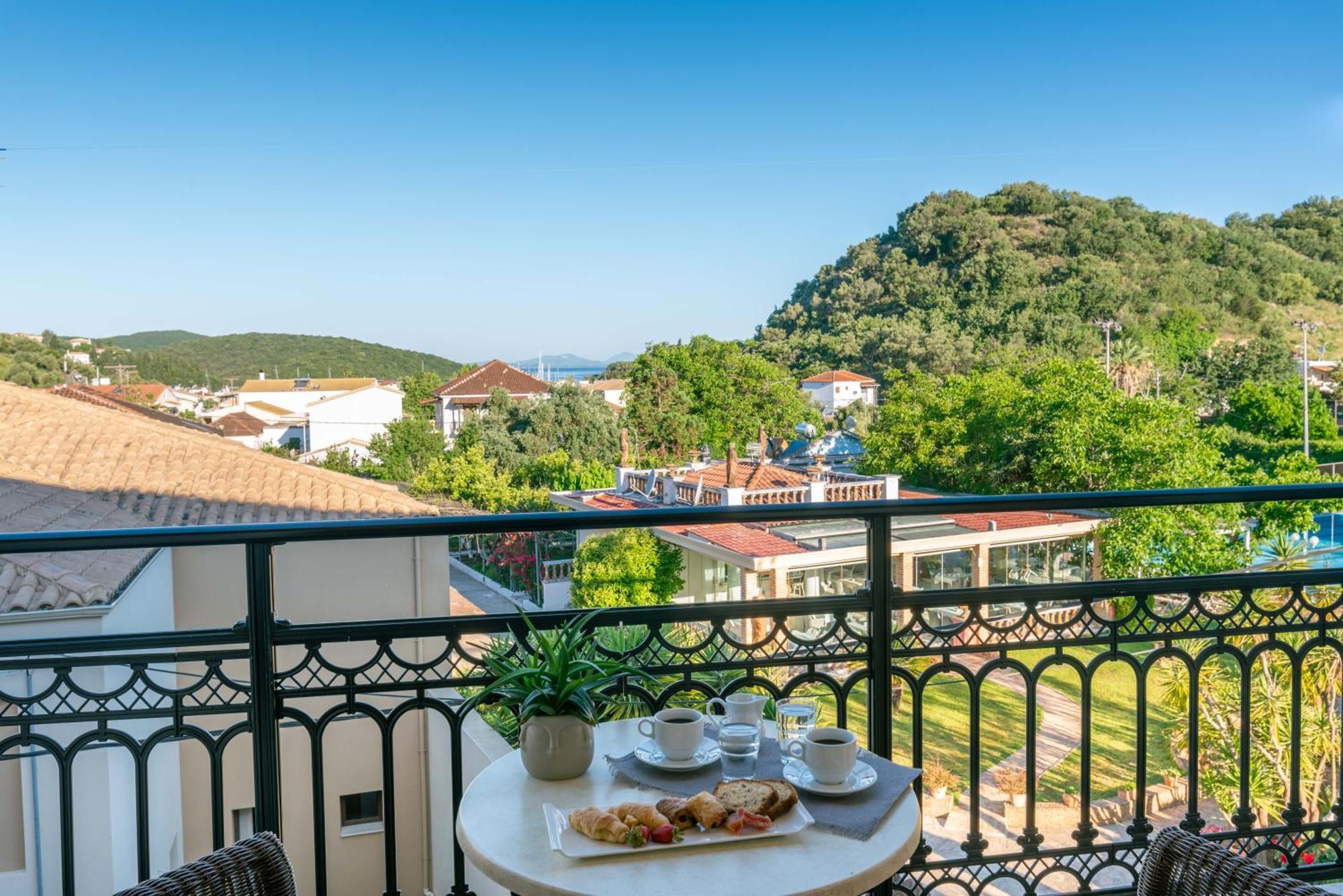 Sivota Hotel Bagian luar foto
